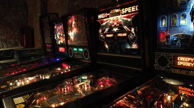 인터랙티브 핀볼 박물관 '핀볼 스테이션'(인터락티브네 무제움 플리페루프 '핀볼 스테이션')